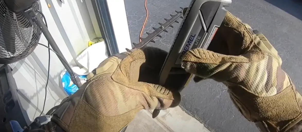 How to Sharpen Hedge Trimmer Blades? PoleSawGuide