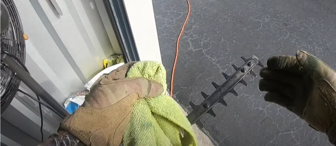 How to Sharpen Hedge Trimmer Blades? PoleSawGuide