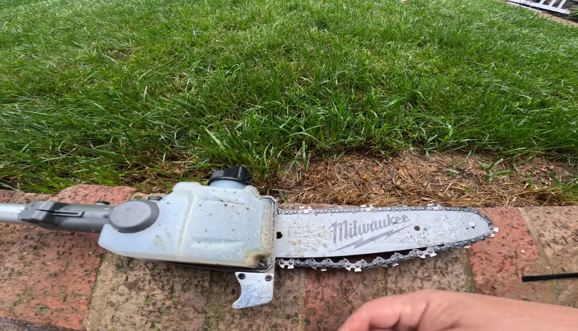 Milwaukee Pole Saws Overview